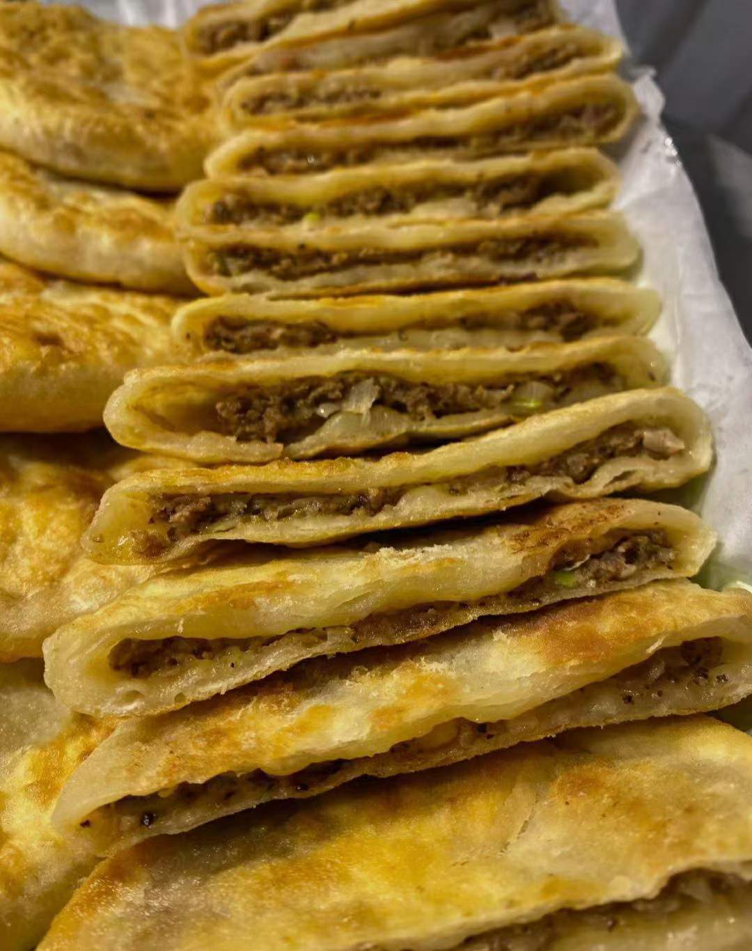 速冻馅饼+发面馅饼配方技术教程摆摊开店烧饼小吃培训制作技术视频教学商用