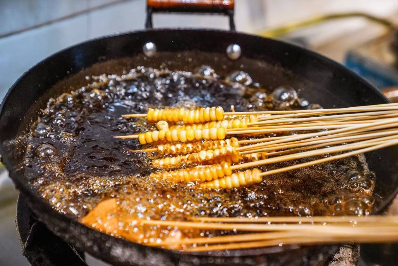 网红四川特色小吃乐山油炸串串香腌酱干料制作技术配方教学程视频