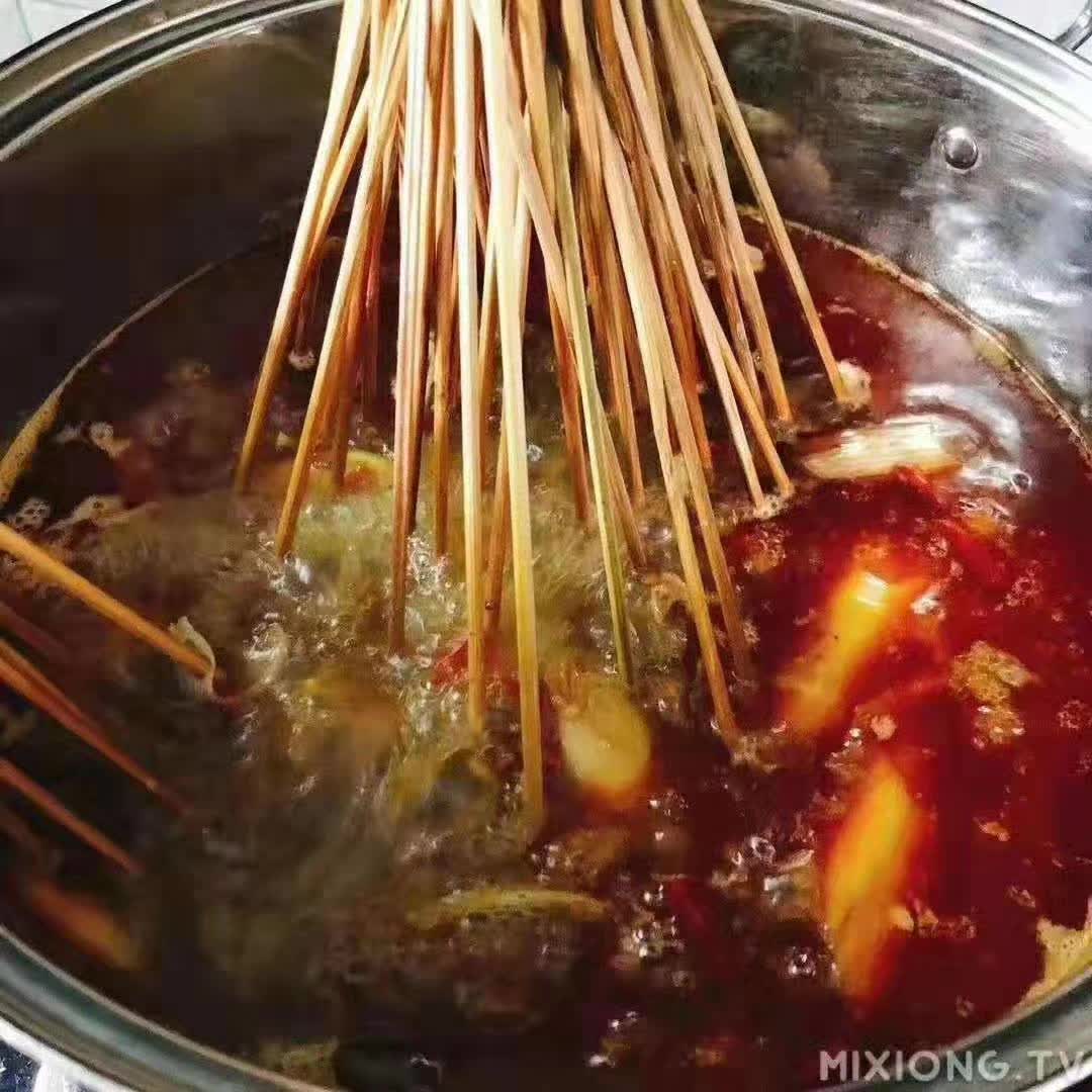 钵钵鸡技术配方冷锅串串秘制底汤调料制作教程商用摆摊开店小吃培训