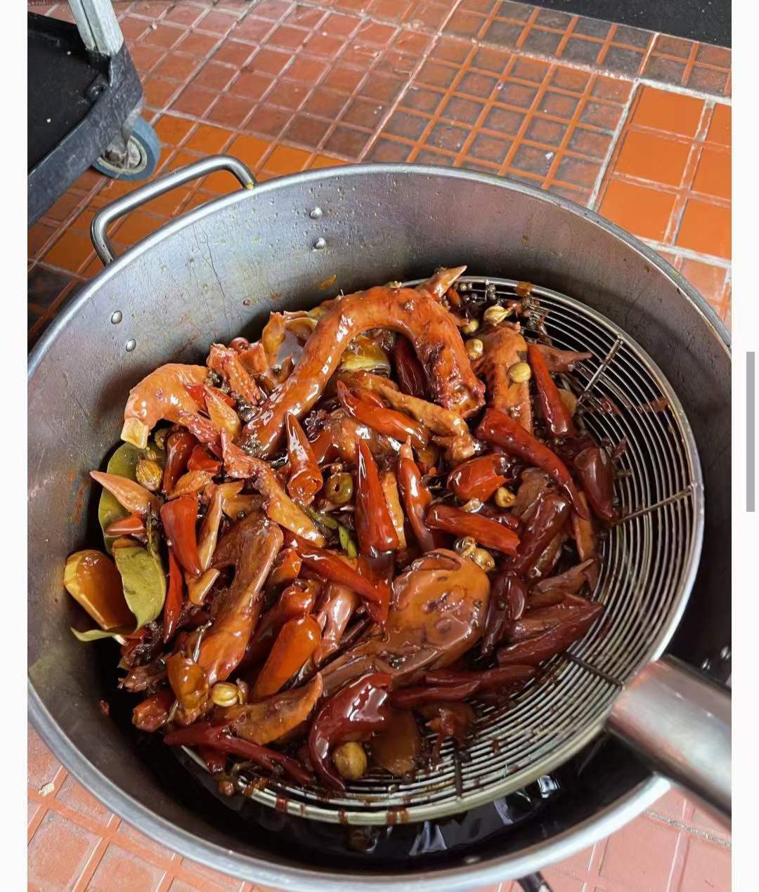 商用武汉麻辣鸭货技术配方凉菜卤味小吃培训熟食黑鸭绝味特色小吃教程