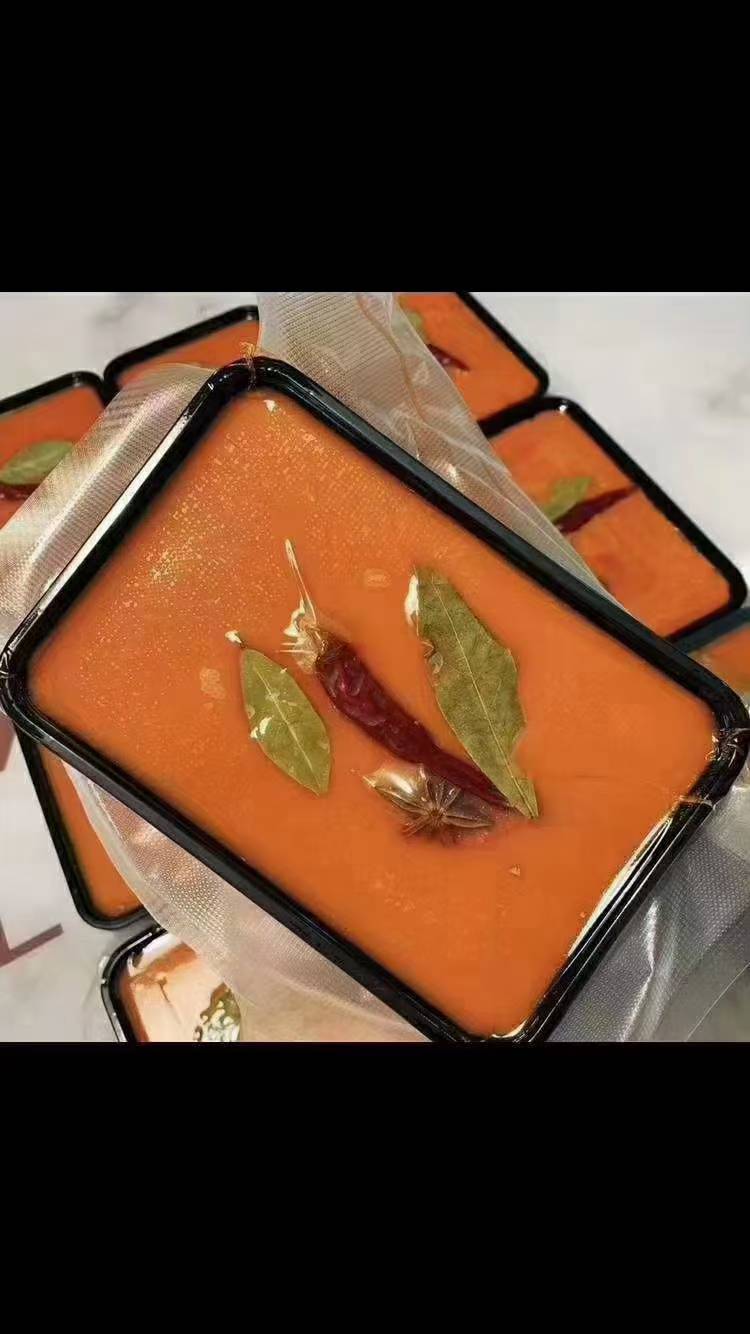 小梨师老火锅配方重庆牛油老火锅底料教程.