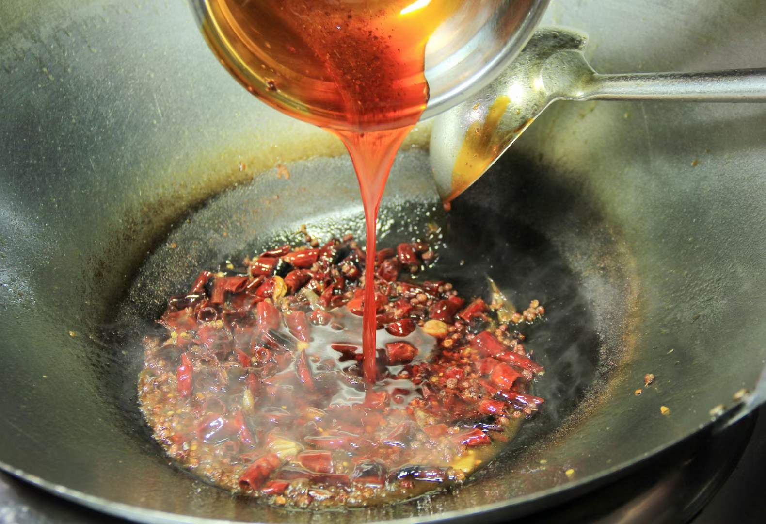 川式香辣酥鱼 煳辣带鱼 鲜辣捞汁鱼片制作技术