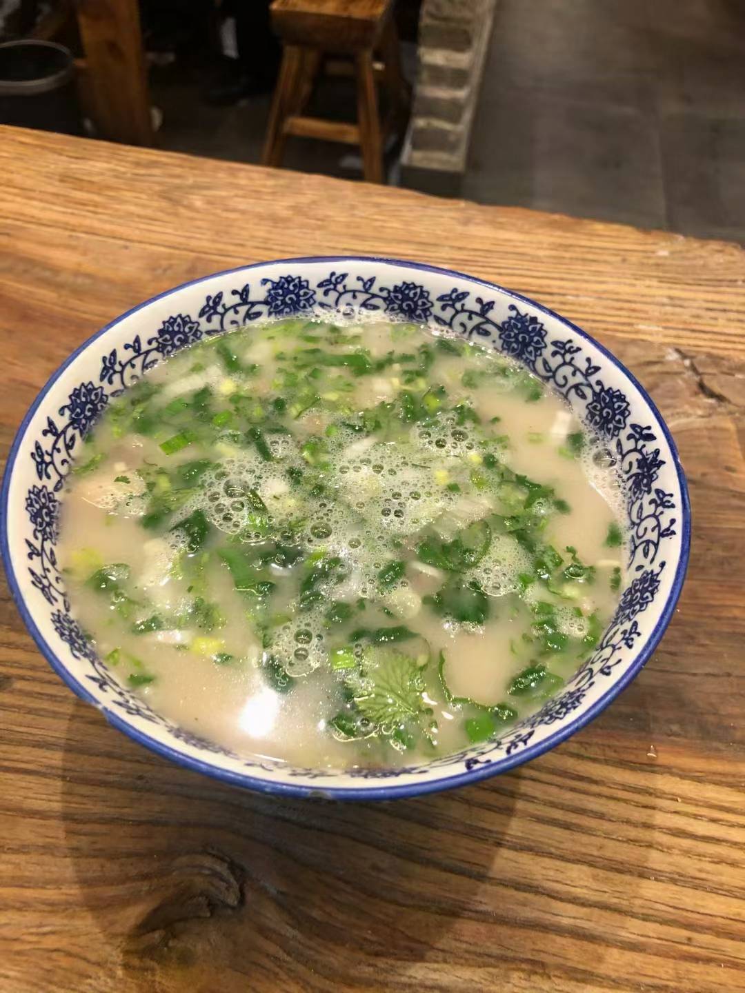 正宗单县羊肉汤羊杂汤配方技术教学羊汤馆的配方配菜主食汤的熬制视频教程