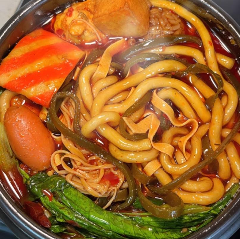 重庆周孃孃泡椒米线配方技术商用开店过桥底料酱料配方视频教程全套培训资料