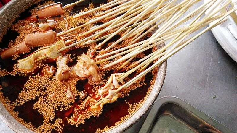 四川乐山钵钵鸡配方冷锅串串红油一元一串串香底料小吃技术配方视频