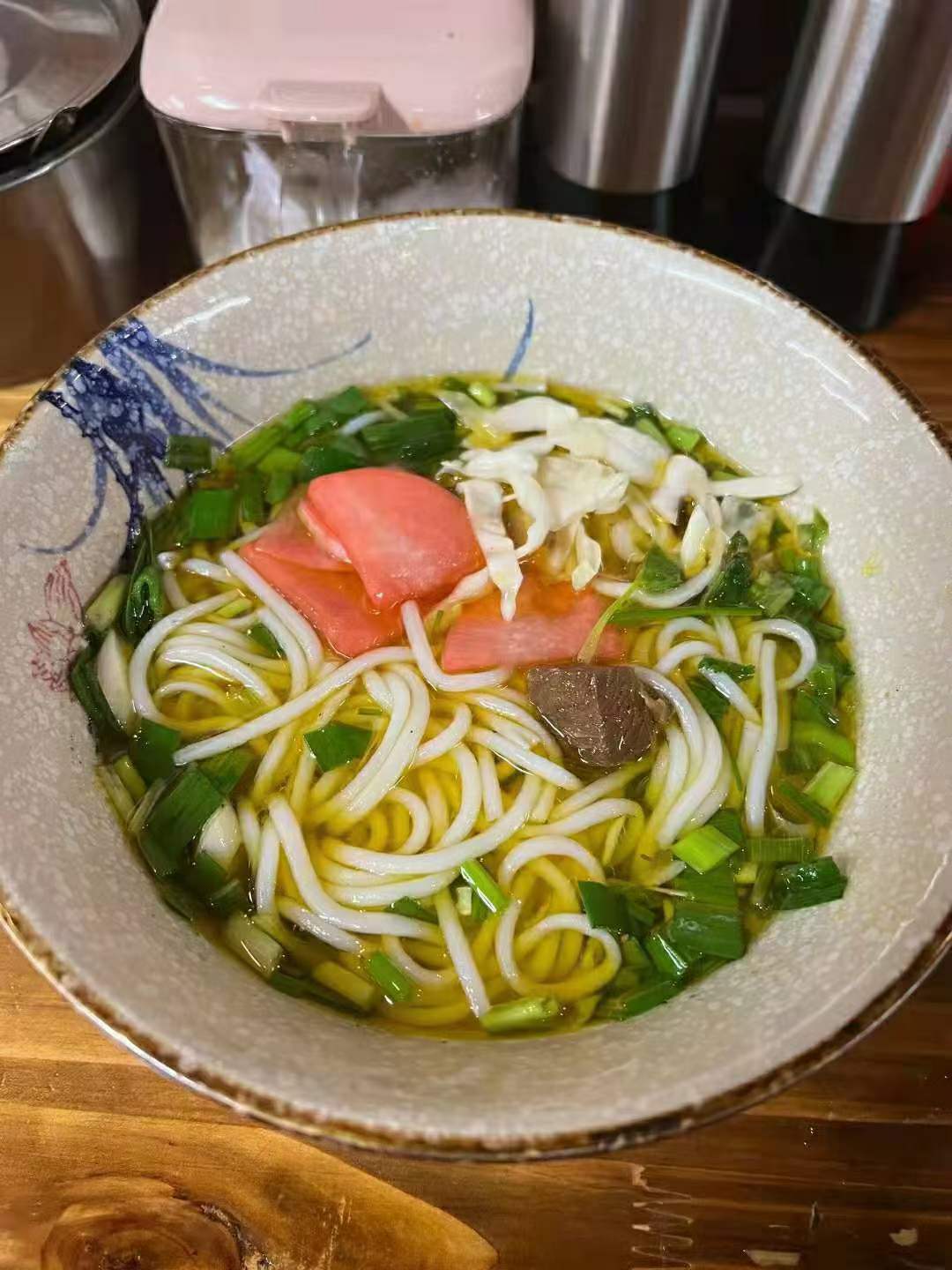 贵州花溪牛肉粉技术配方教程培训商用摆摊网红小吃高汤配料方法