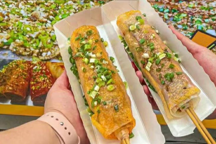 四川烤米卷做法网红小吃千层烤米卷制作技术配方摆摊创业培训视频教程