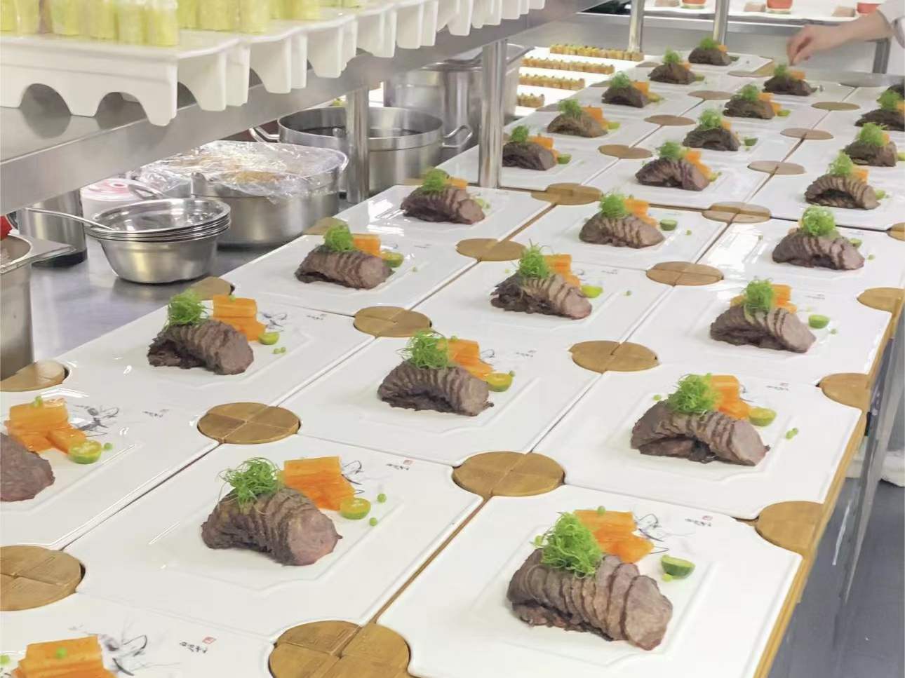 酱牛肉技术配方教程卤牛肉配方味道正宗全部制作过程详细包教包会