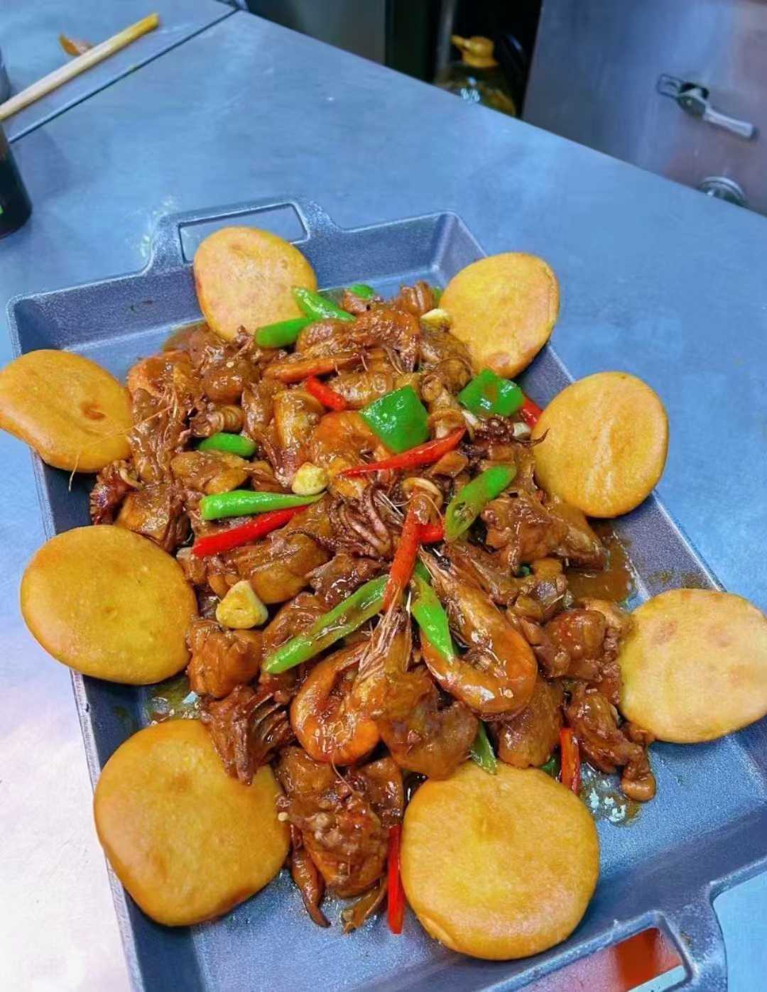 特色招牌海鲜鸡技术配方视频教程海鲜炒鸡开店商用做法特色小吃